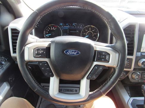 Used 2019 Ford F150 Lariat w/ Equipment Group 502A Luxury image 31