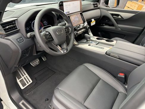 New 2026 Lexus LX 700h F Sport image 9