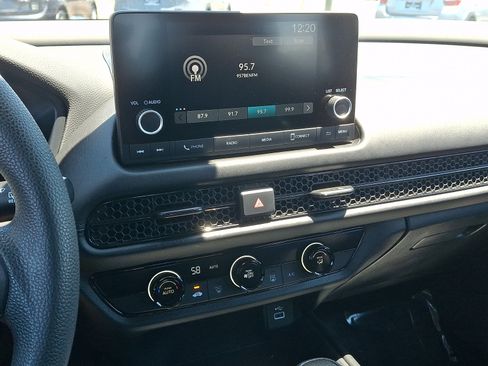 Used 2024 Honda HR-V LX image 19