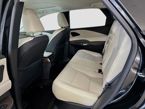Used 2023 Lexus RX 350 Premium w/ Accessory Package AWD/4WD image 30