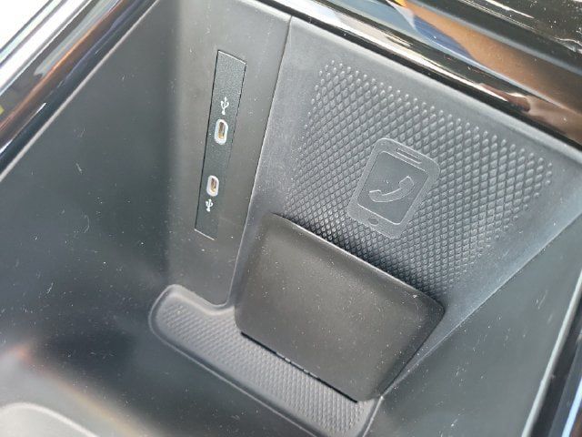 Certified 2023 Volkswagen ID.4 Pro S AWD/4WD image 28