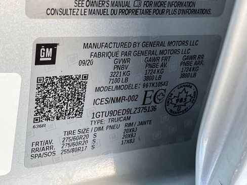 Used 2020 GMC Sierra 1500 SLT w/ SLT Premium Package image 21