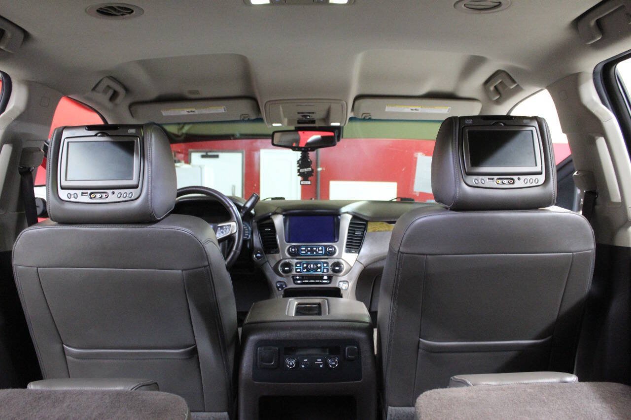 Used 2017 GMC Yukon XL Denali AWD/4WD image 24