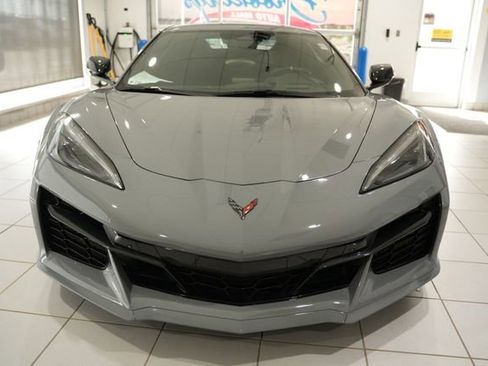 Used 2025 Chevrolet Corvette Z06 image 6