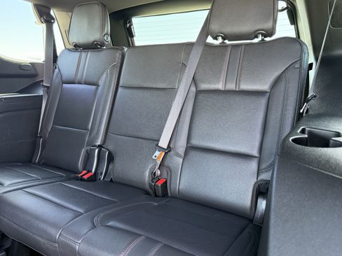 Used 2021 Chevrolet Tahoe RST RWD image 30