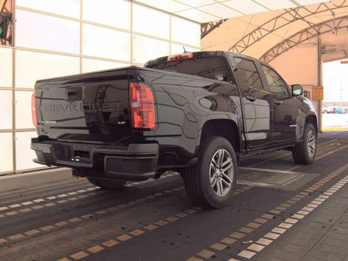 Used 2022 Chevrolet Colorado W/T w/ Custom Special Edition RWD image 4