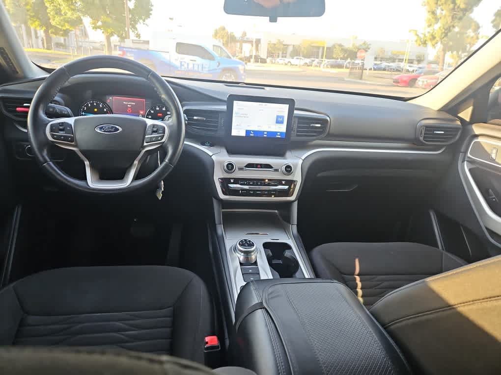 Used 2021 Ford Explorer XLT RWD image 11
