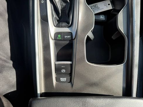 Used 2019 Honda Accord Sport image 21