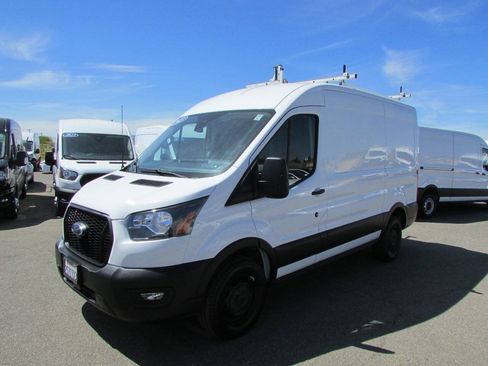 Used 2023 Ford Transit 250 Medium Roof RWD image 4