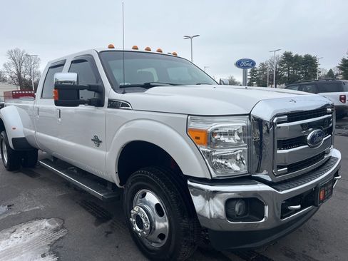 Used 2016 Ford F350 Lariat w/ Chrome Package image 6