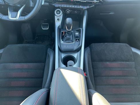 Used 2024 Dodge Hornet R/T Plus image 17