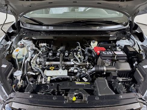 Used 2023 Nissan Kicks SR w/ SR Premium Package image 27