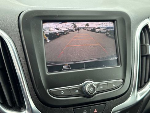 Used 2023 Chevrolet Equinox LT FWD image 17
