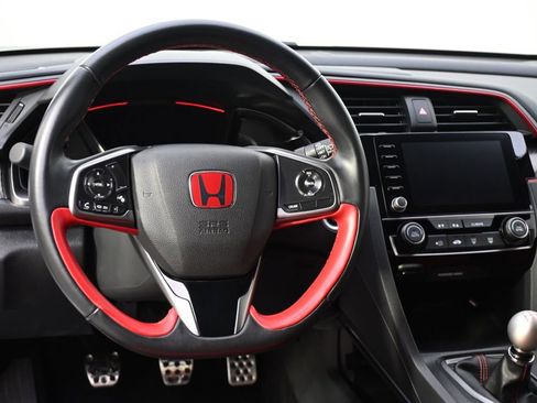 Used 2019 Honda Civic Type R image 12