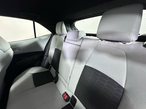 Used 2023 Toyota Corolla SE image 14