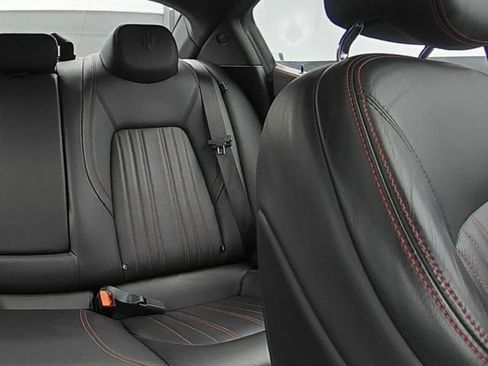 Used 2018 Maserati Ghibli S GranLusso AWD/4WD image 28