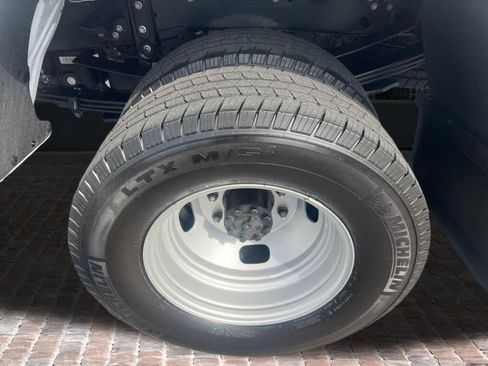 Used 2025 Ford F350 XL image 16