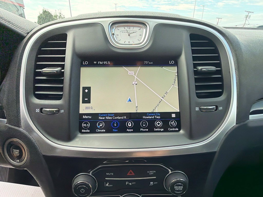 Used 2018 Chrysler 300 Limited w/ Safetytec Plus Group AWD/4WD image 16