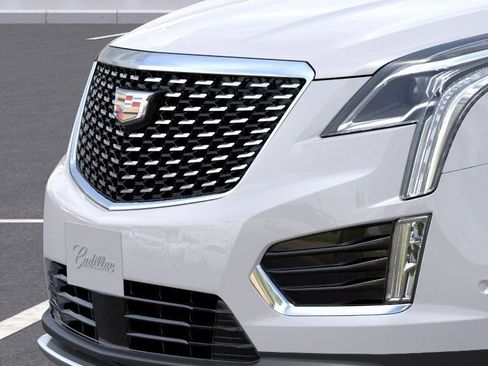 Used 2026 Cadillac XT5 Premium Luxury w/ LPO, Floor Liner Package FWD image 13