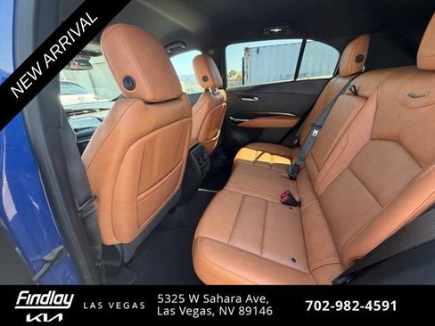 Used 2023 Cadillac XT4 Premium Luxury FWD image 11