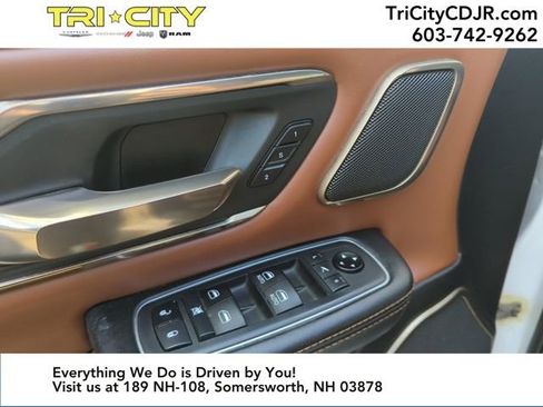 Used 2019 RAM 1500 Laramie Longhorn image 17