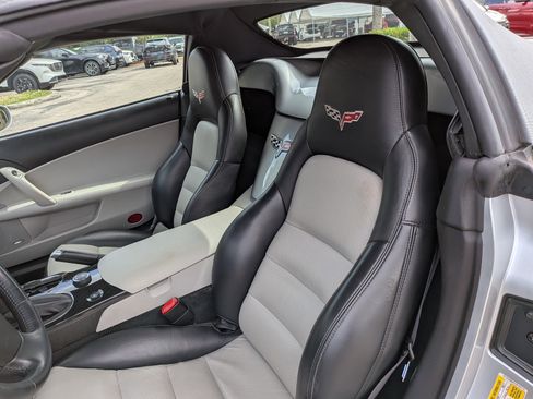 Used 2010 Chevrolet Corvette Convertible w/ Preferred Equipment Group image 13