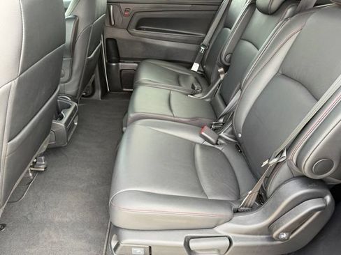 Used 2025 Honda Odyssey Sport-L image 15