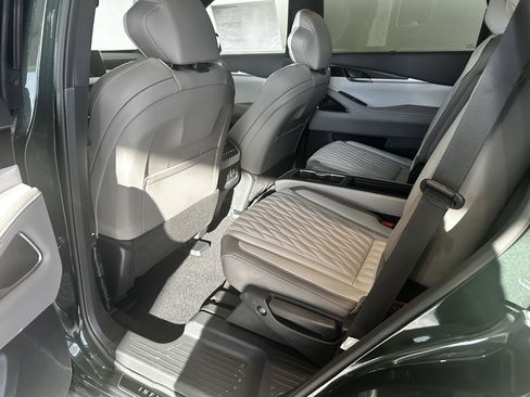 New 2026 INFINITI QX60 Autograph image 12