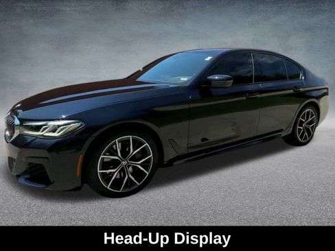 Used 2022 BMW 540i xDrive w/ M Sport Package image 11