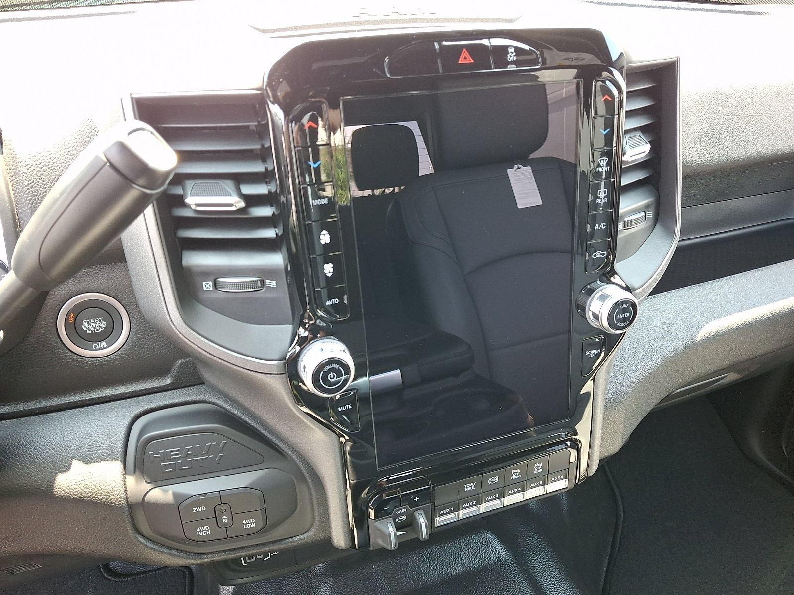 New 2026 RAM 3500 Tradesman AWD/4WD image 9