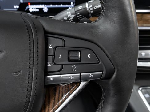 Used 2023 Cadillac Escalade Sport Platinum w/ LPO, ONYX Package image 61