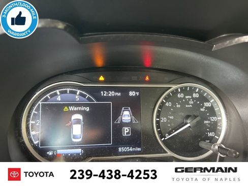 Used 2021 Nissan Versa SV image 16