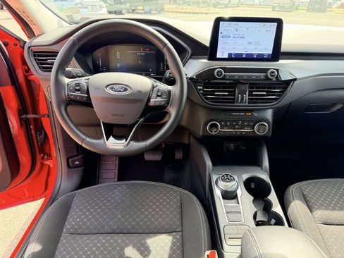 Used 2024 Ford Escape Active AWD/4WD image 17