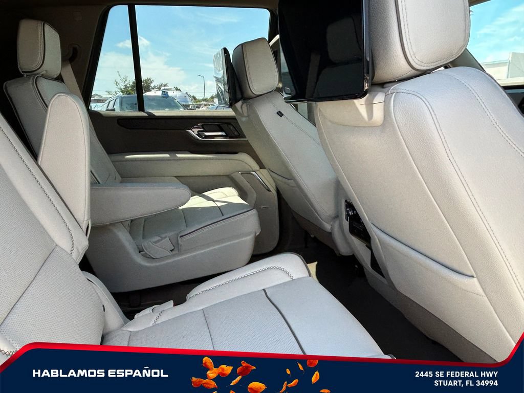 New 2026 GMC Yukon Denali w/ Denali Reserve Package AWD/4WD image 19