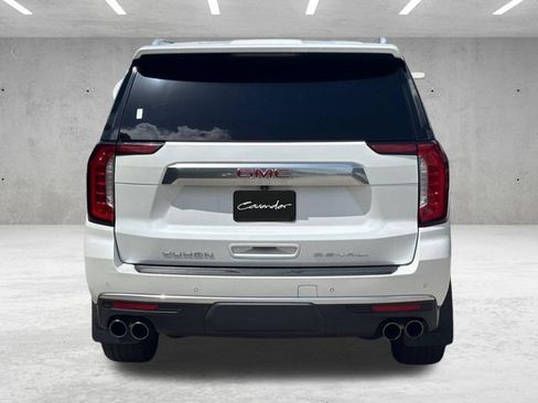 Used 2022 GMC Yukon XL Denali AWD/4WD image 19