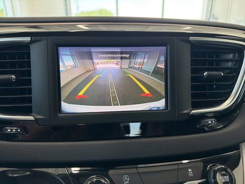 Used 2023 Chrysler Voyager LX FWD image 22