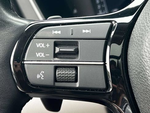 Used 2023 Honda Pilot Elite image 23