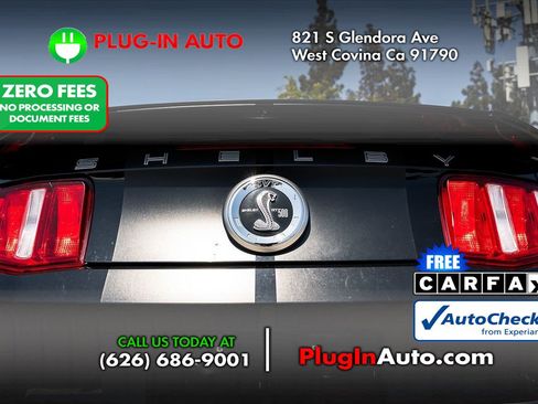 Used 2011 Ford Mustang Shelby GT500 RWD image 6