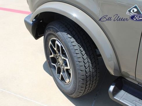 New 2025 Ford Bronco Outer Banks image 5