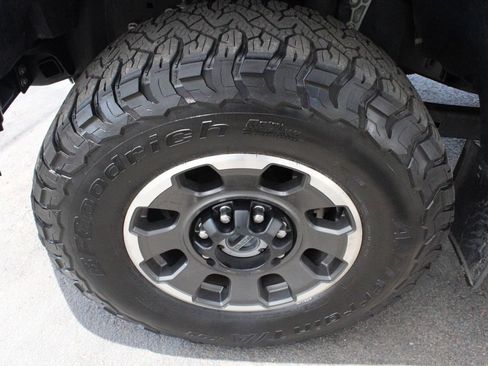 Used 2023 Ford F350 Lariat w/ Tremor Off-Road Package AWD/4WD image 75