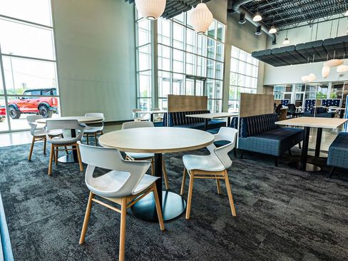 Used 2022 Jeep Gladiator Sport image 41