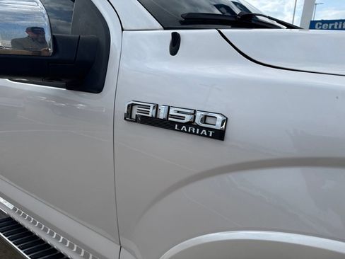 Used 2018 Ford F150 Lariat w/ Equipment Group 502A Luxury AWD/4WD image 5