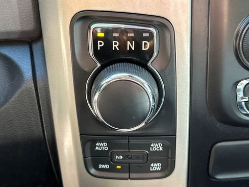 Used 2018 RAM 1500 Big Horn AWD/4WD image 32