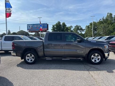 Used 2021 RAM 1500 Big Horn AWD/4WD image 2