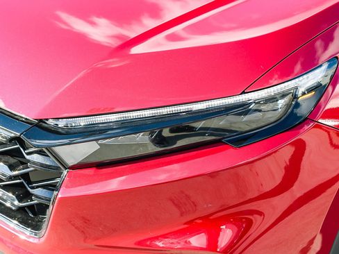 Used 2025 Honda CR-V Sport-L image 5