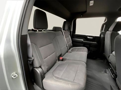 Used 2021 Chevrolet Silverado 2500 Custom w/ Custom Value Package image 26