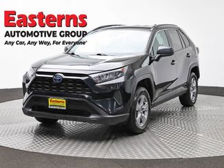 Used 2022 Toyota RAV4 LE AWD/4WD video 1