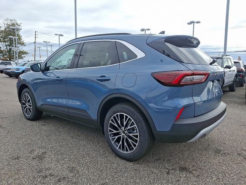 New 2026 Ford Escape Phev image 12