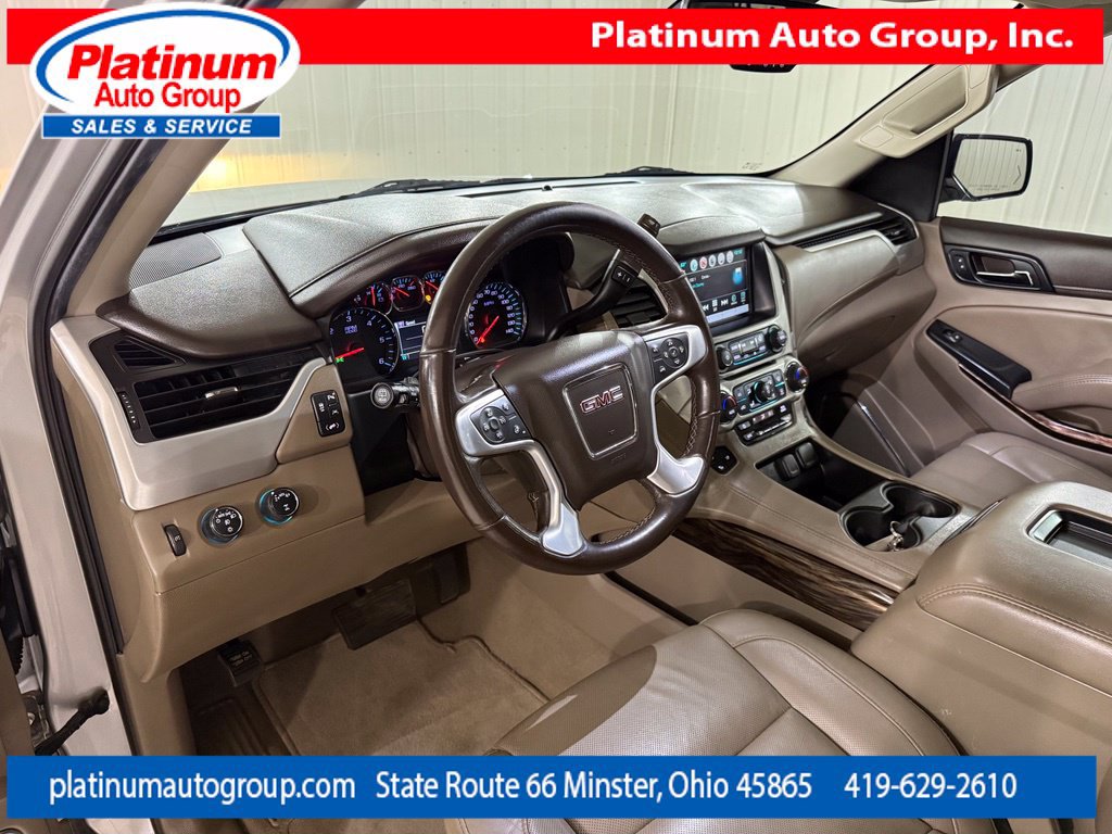 Used 2020 GMC Yukon XL SLT w/ Open Road Package AWD/4WD image 13