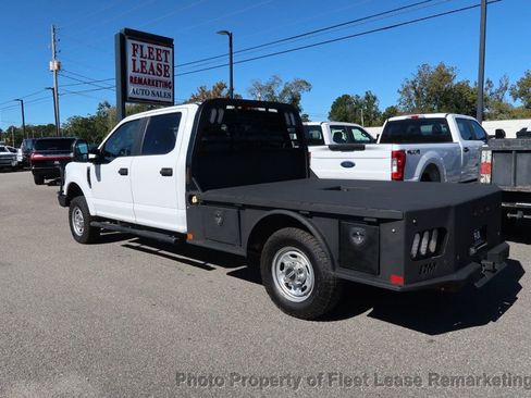 Used 2019 Ford F250 XL w/ Power Equipment Group image 3